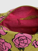 Load image into Gallery viewer, Dopp Kit Rose