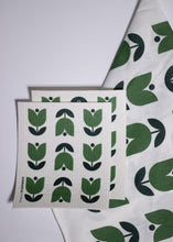 Load image into Gallery viewer, Tulip Green Gift Set
