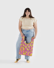 Load image into Gallery viewer, Standard Baggu Rose