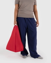 Load image into Gallery viewer, Standard Baggu Candy Apple