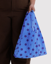 Load image into Gallery viewer, Standard Baggu Blue Polka Dot