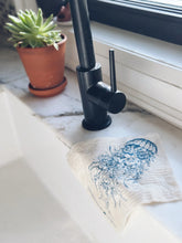 Load image into Gallery viewer, Floral Jelly Sponge Cloth