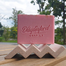 Load image into Gallery viewer, Fleur