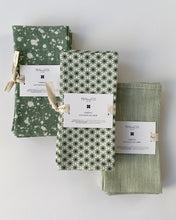 Load image into Gallery viewer, Everyday Napkins Set of 4 - Splatter, Sage