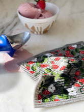 Load image into Gallery viewer, Strawberry Sponge Cloth