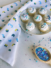 Load image into Gallery viewer, Geo Animal Gift Set