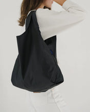 Load image into Gallery viewer, Standard Baggu Black