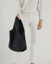 Load image into Gallery viewer, Standard Baggu Black