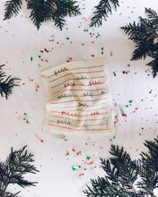 Load image into Gallery viewer, Falala Red and Green Sponge Cloth