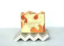 Load image into Gallery viewer, Clementine