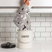 Load image into Gallery viewer, Handsome Hound Sponge Cloth Mat (L)