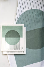 Load image into Gallery viewer, Graphic Green Gift Set
