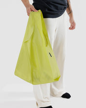 Load image into Gallery viewer, Standard Baggu Lemon Curd
