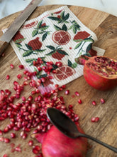 Load image into Gallery viewer, Pomegranate Sponge Cloth
