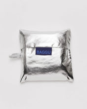 Load image into Gallery viewer, Standard Baggu Metallic Silver
