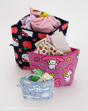 Load image into Gallery viewer, Go Pouch Set - Hello Kitty and Friends
