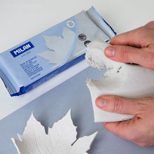 Load image into Gallery viewer, MILAN White Air-Dry Modelling Clay 400g
