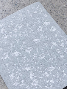 Modern Floral Sponge Cloth (White on Grey)