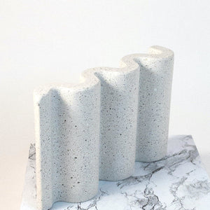 White Wavy Soap Dish
