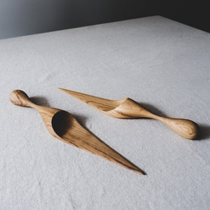 Elvin Cake Server