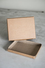 Load image into Gallery viewer, Pocket Gift Box
