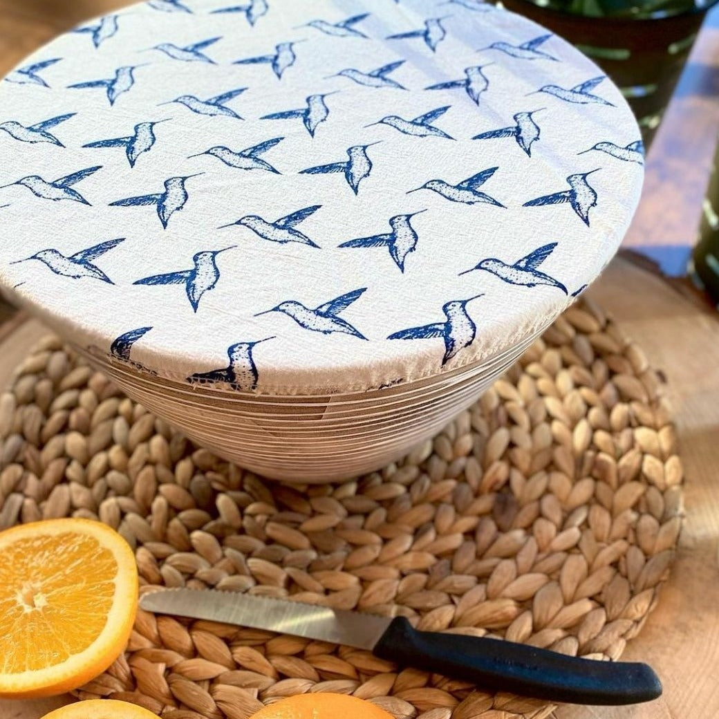 Humming Bird M Fabric Bowl Cover (unwaxed) 8.5