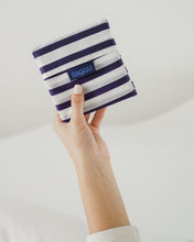 Load image into Gallery viewer, Standard Baggu Sailor Stripes
