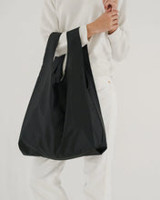 Load image into Gallery viewer, Standard Baggu Black
