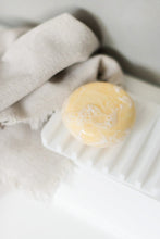 Load image into Gallery viewer, White Self-Draining Silicone Soap Tray
