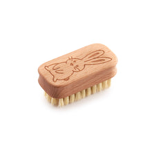 Load image into Gallery viewer, Kids Natural Vegan Nail Brush (FSC 100%) NEW Version
